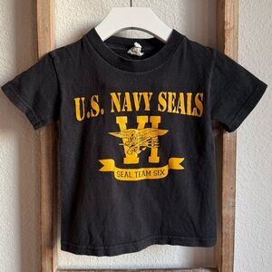 US Navy Seal Team 6 printed t-shirt kids sz: XS
